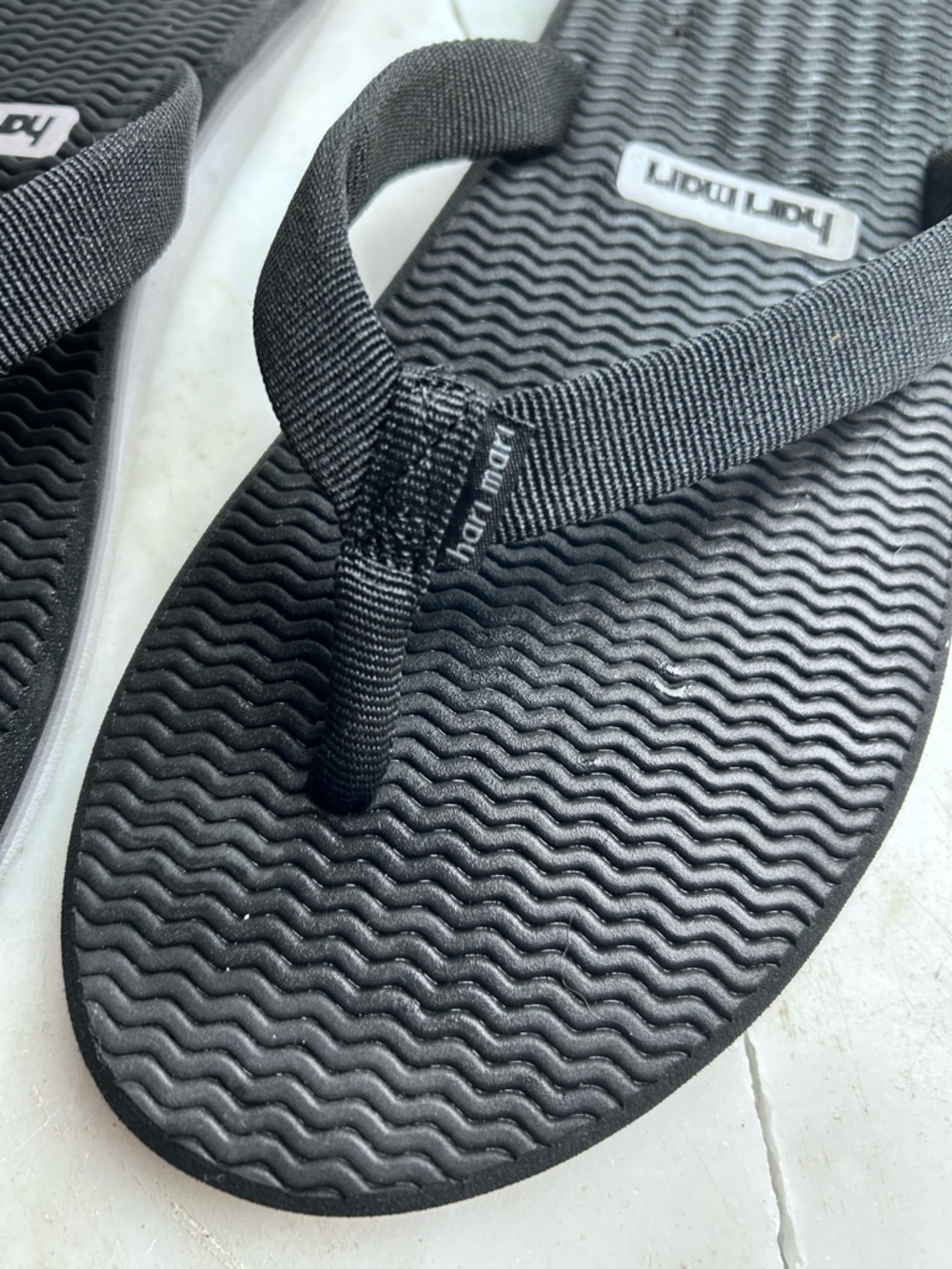 Hari Mari Black Textured Strap Flip Flops - Picture 2 of 7